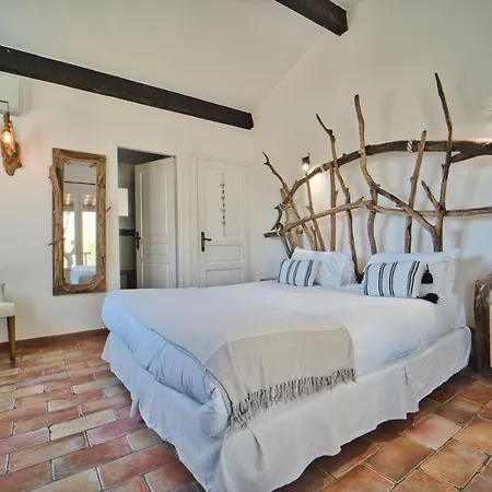 Otel Mas De Calabrun Saintes-Maries-de-la-Mer